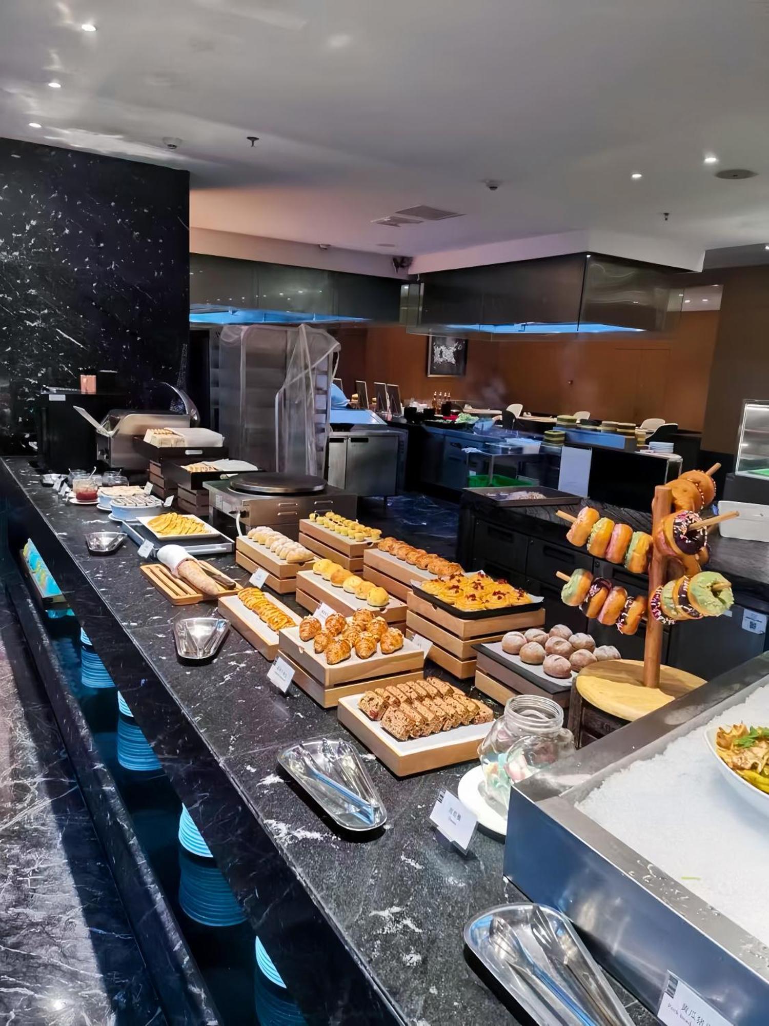 Renaissance Guiyang Hotel Εξωτερικό φωτογραφία